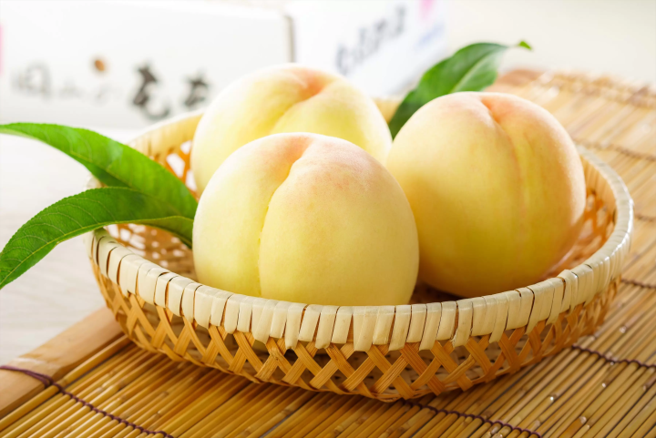 Peach Picking Experience