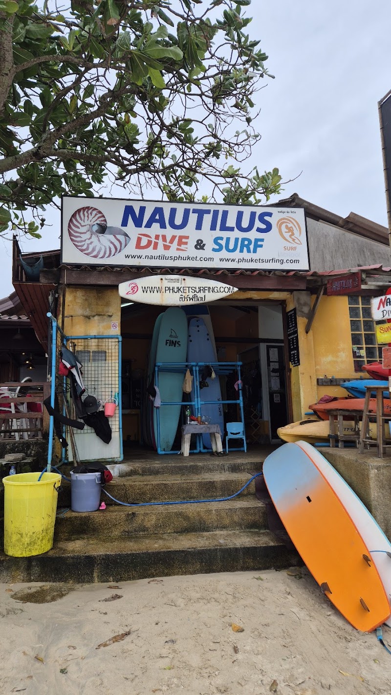 Phuket Surfing