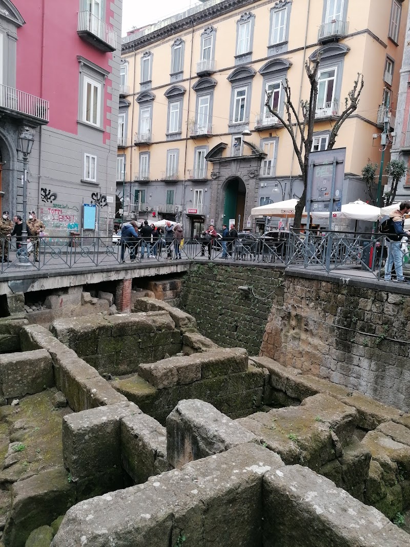 Piazza Bellini