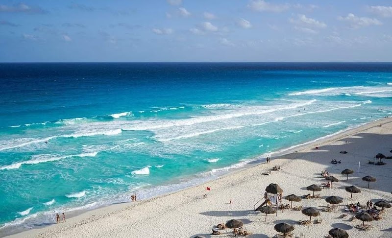 Playa Delfines