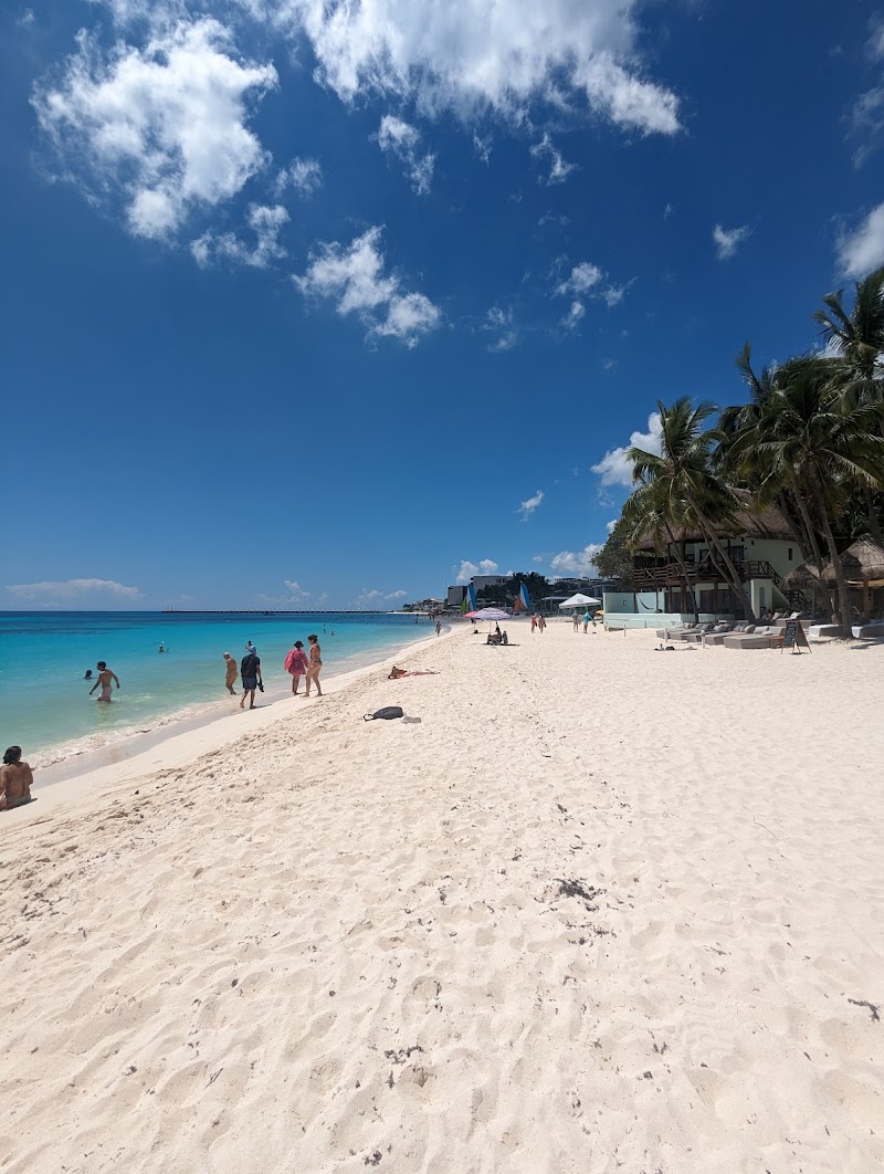 Playa Mamitas