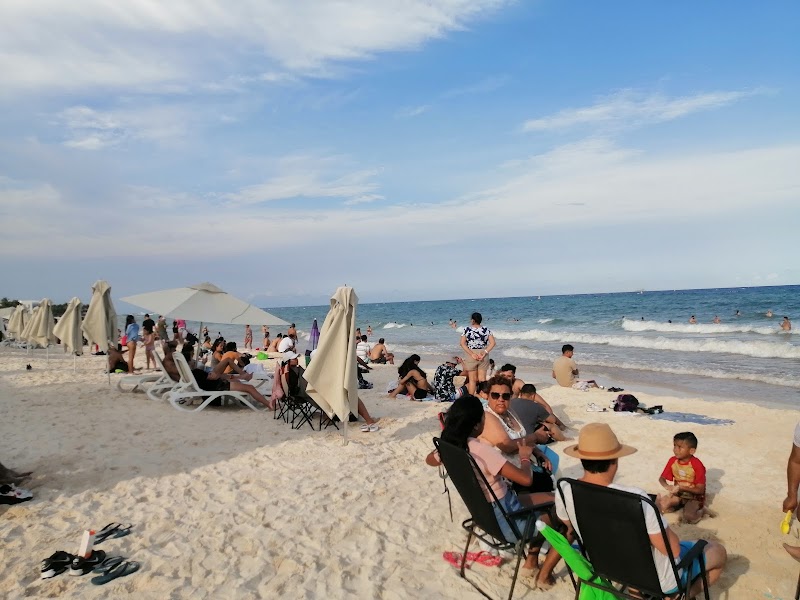 Playa Mamitas