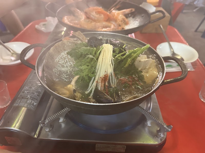 Pojangmacha (Tent Bars)