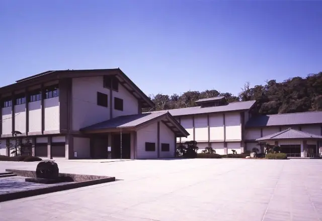 Reimeikan (Kagoshima Prefectural Museum)