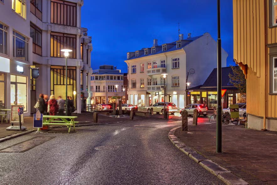 Reykjavik Nightlife (Runtur)