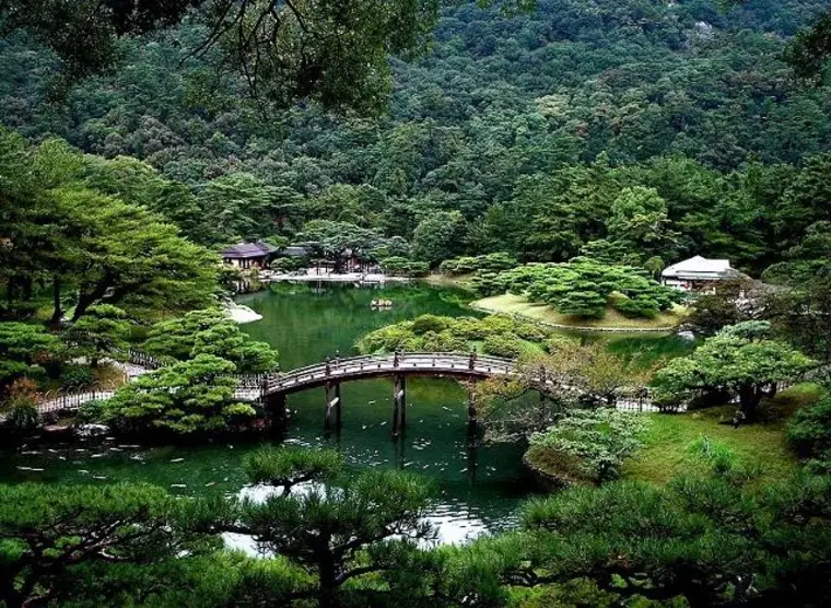 Ritsurin Garden Matcha Experience