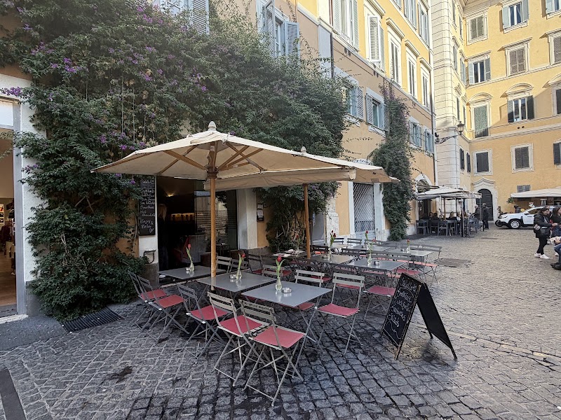Salotto 42