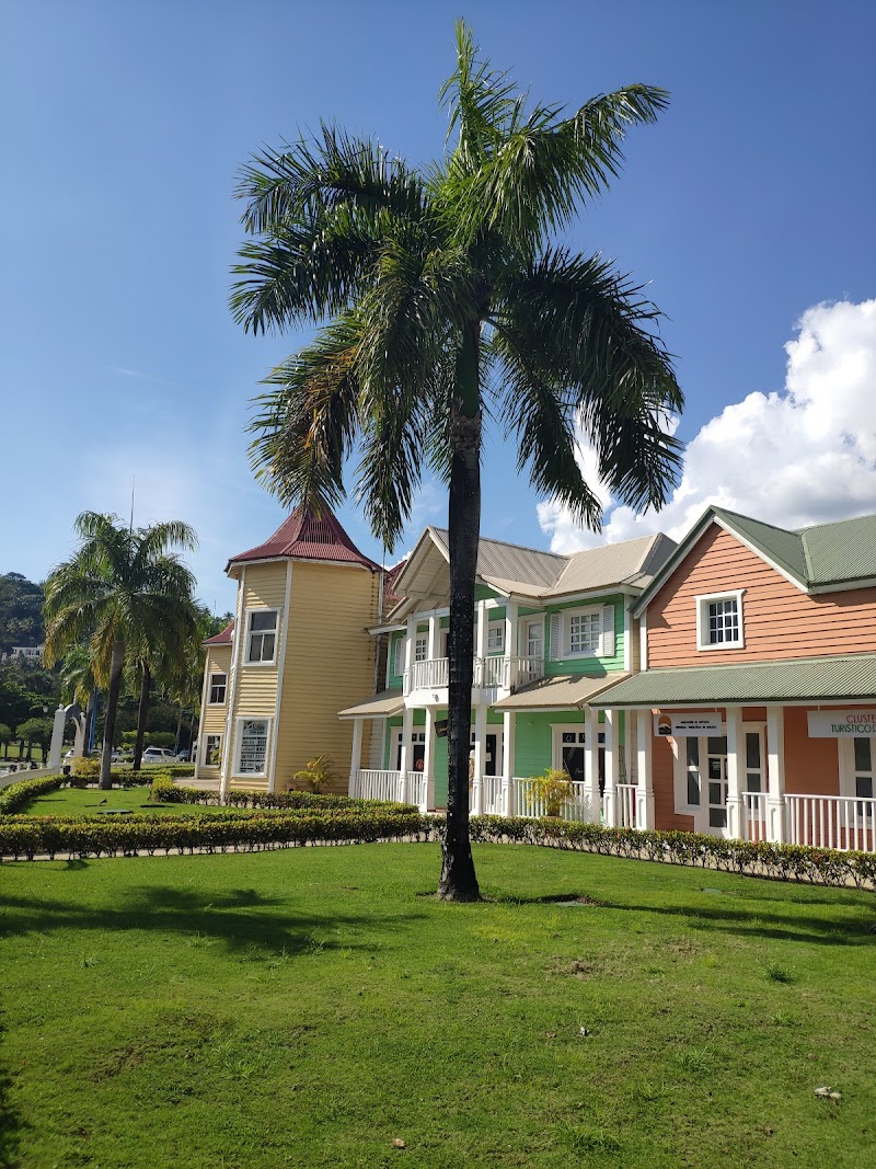 Samaná Town