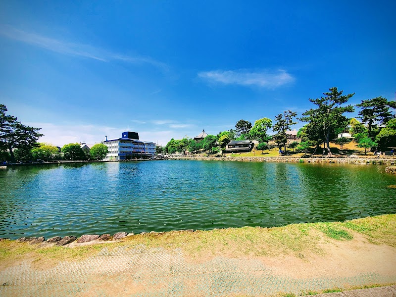 Sarusawa Pond