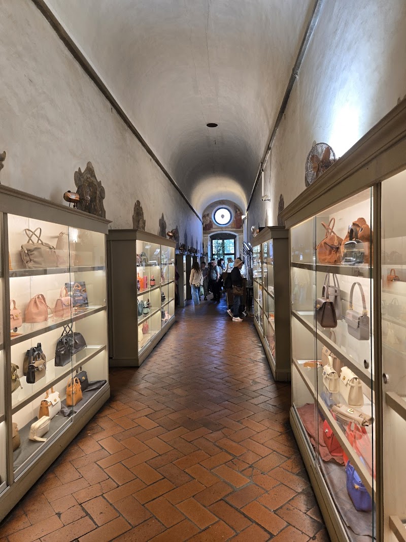 Scuola del Cuoio (Leather School)