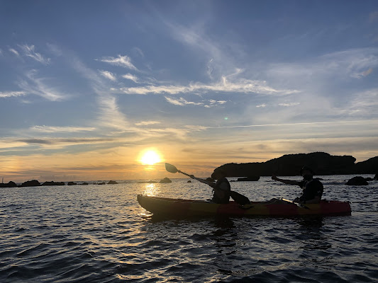 Sea Kayak Sunset Tour