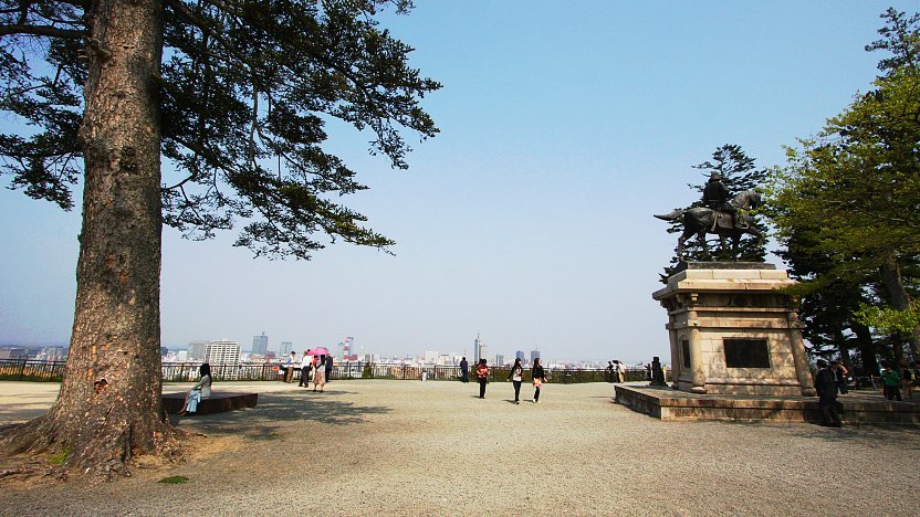 Sendai Castle Ruins (Aoba Castle)