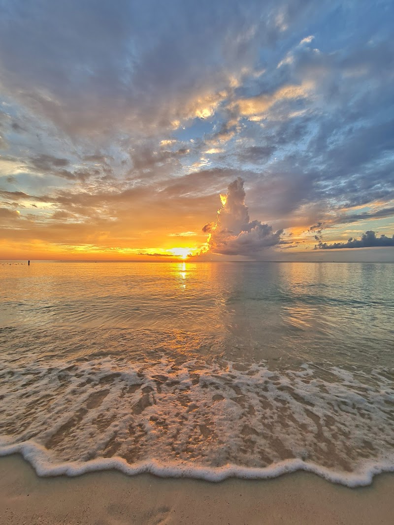 Seven Mile Beach