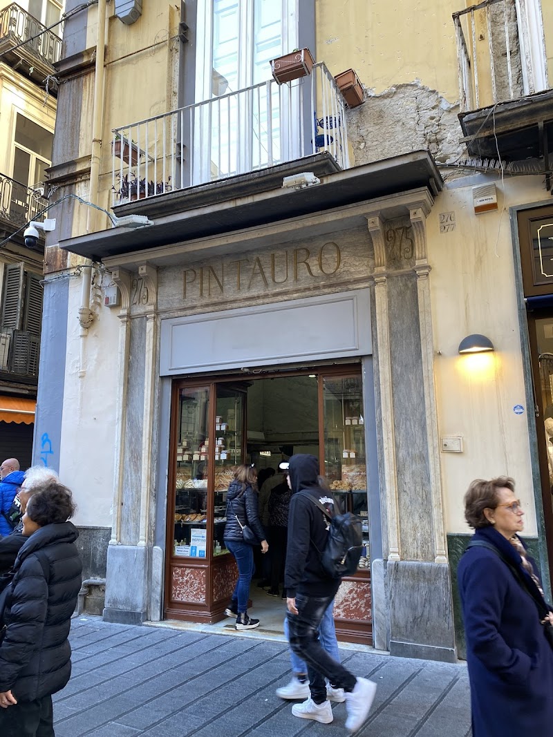 Sfogliatella at Pintauro