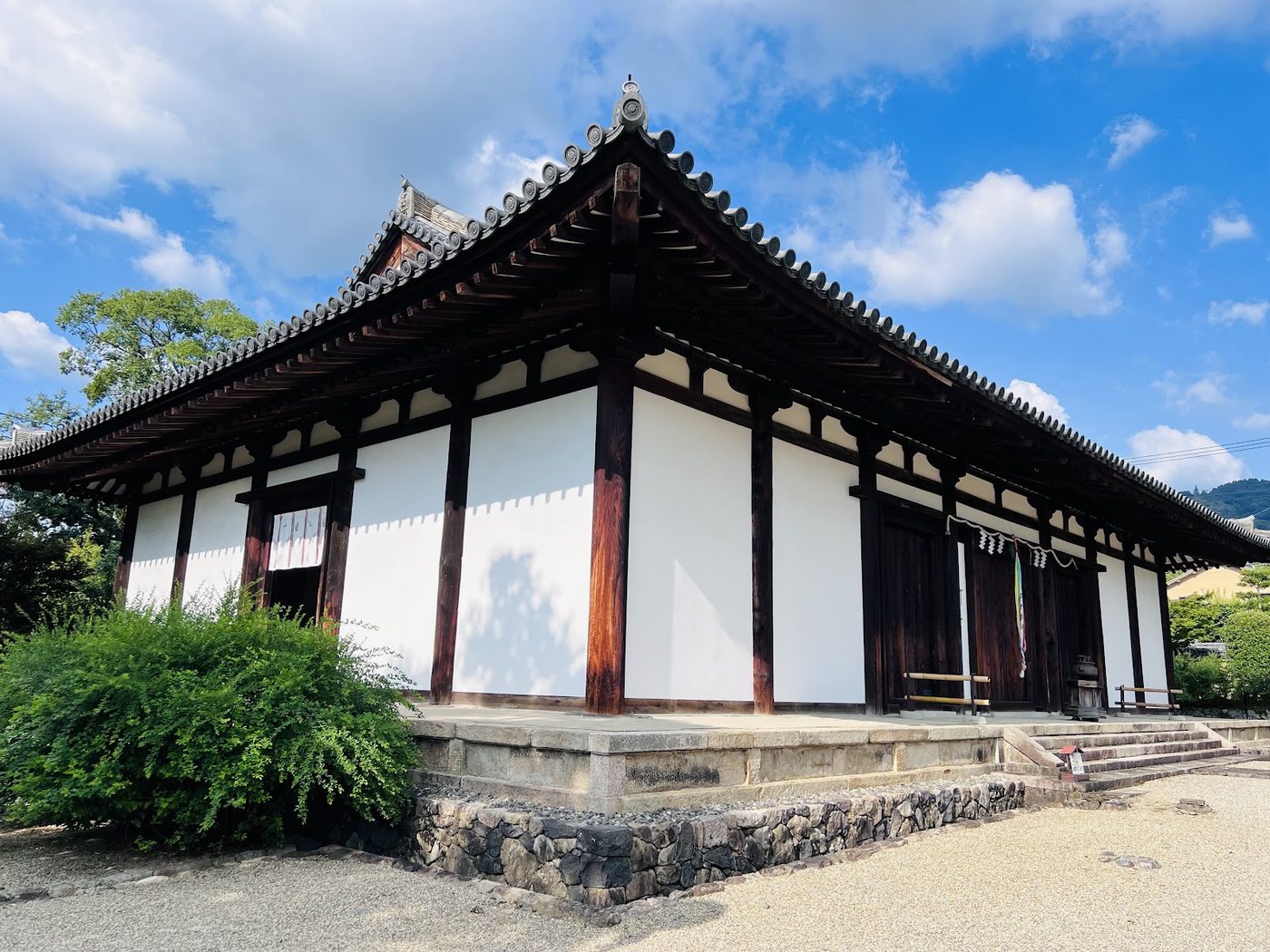 Shin-Yakushi-ji Temple