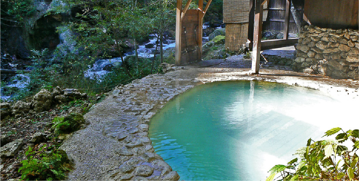Shirahone Onsen Guesthouse