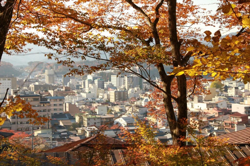 Shiroyama Park