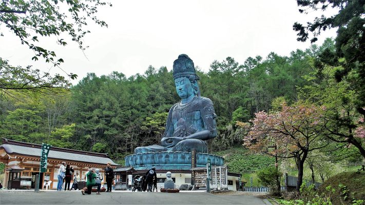 Showa Daibutsu (Giant Buddha)