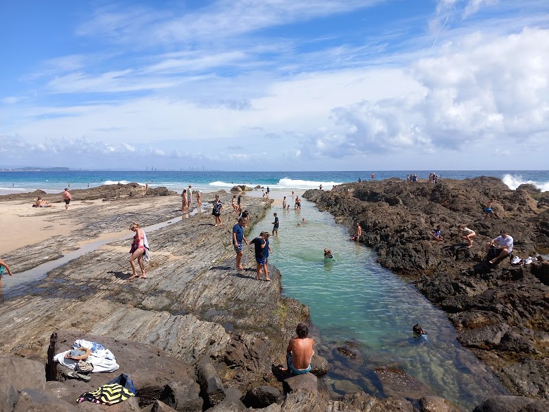 Snapper Rocks & Rainbow Bay