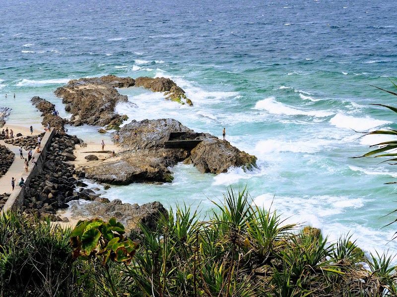Snapper Rocks & Rainbow Bay