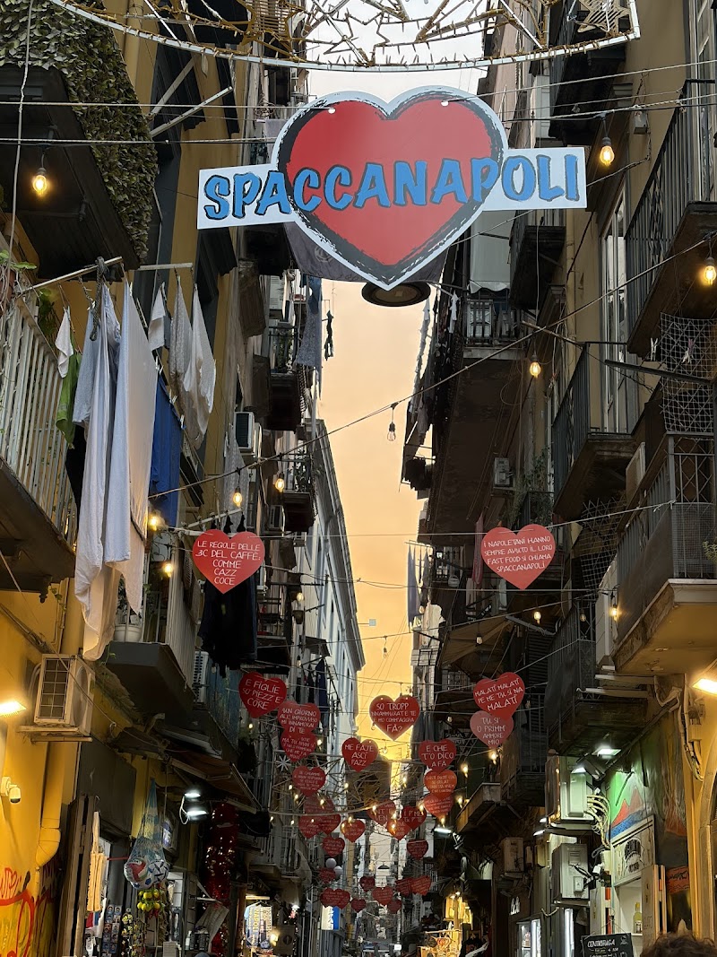 Spaccanapoli