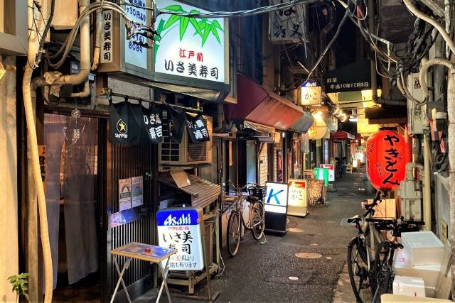 Standing Sushi