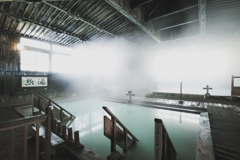 Sukayu Onsen Hiba Thousand Person Bath