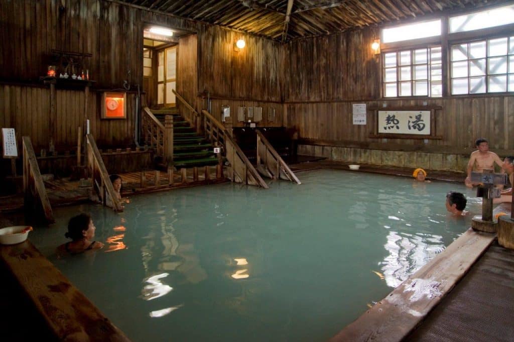 Sukayu Onsen Hiba Thousand Person Bath