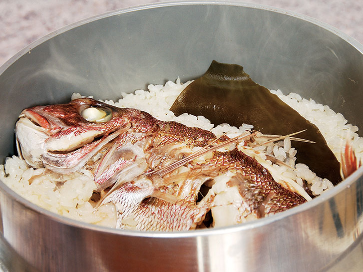 Tai Meshi (Sea Bream Rice)