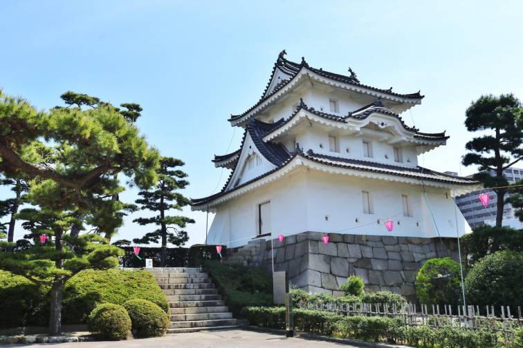 Takamatsu Castle (Tamamo Park)