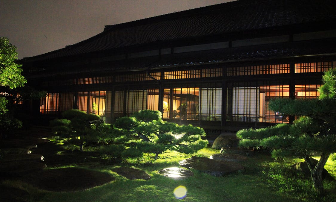 Takamatsu Tamamo Garden Evening