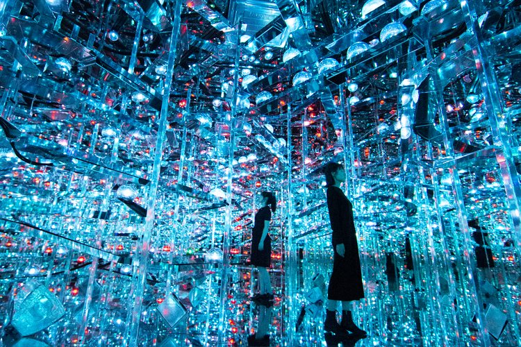teamLab Borderless