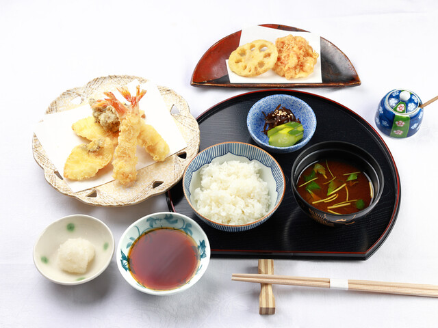 Tempura Tsunahachi
