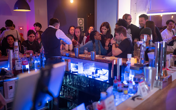 Tenjin Bars and Clubs