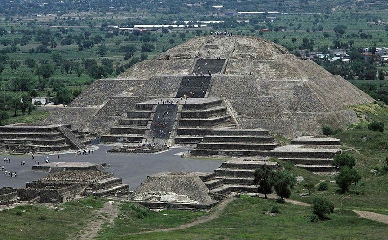 Teotihuacán Pyramids