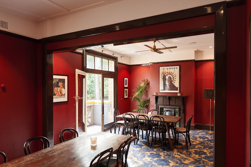 The Glenmore Hotel