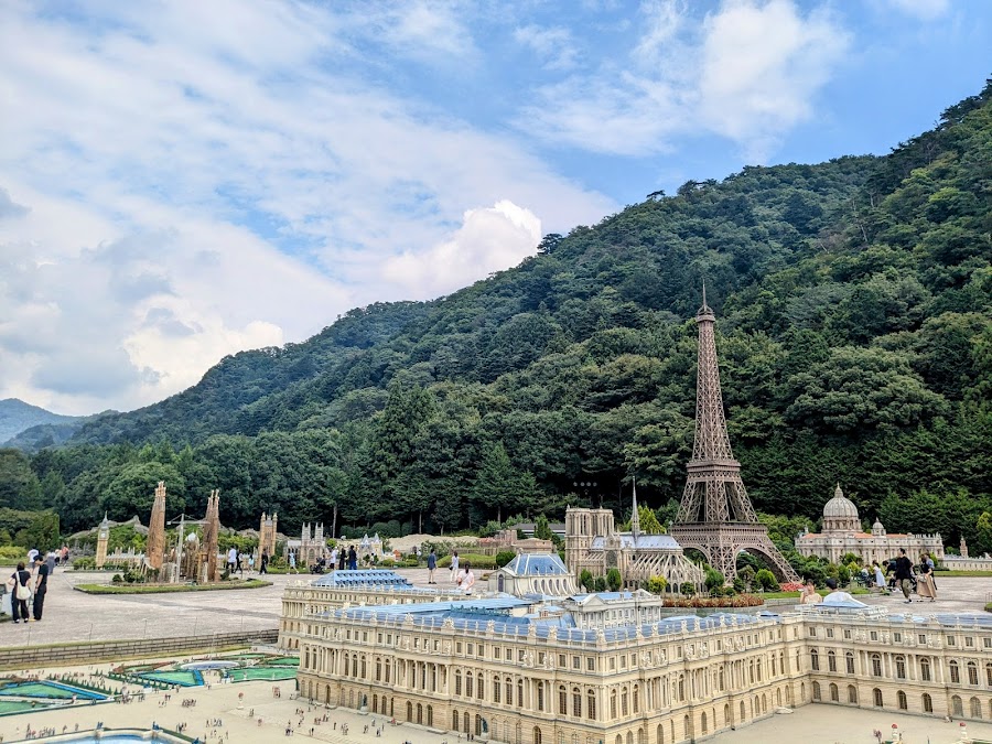Tobu World Square