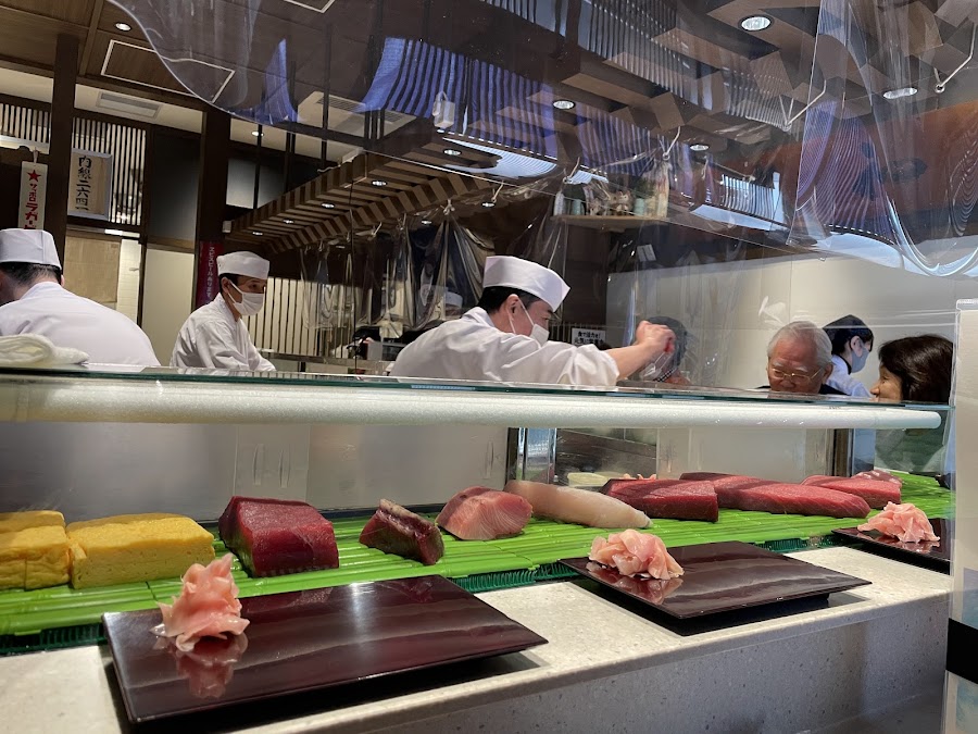 Toyosu Fish Market Auction