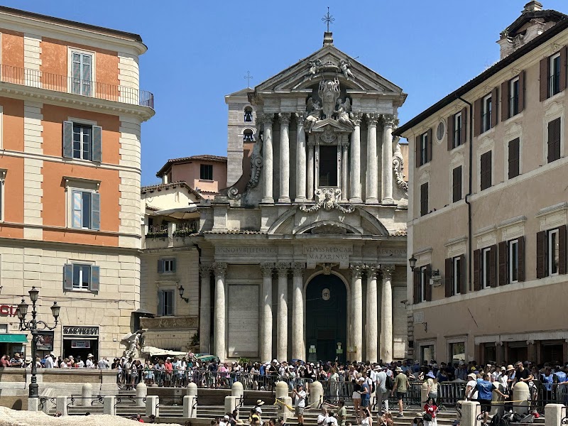 Trevi Fountain