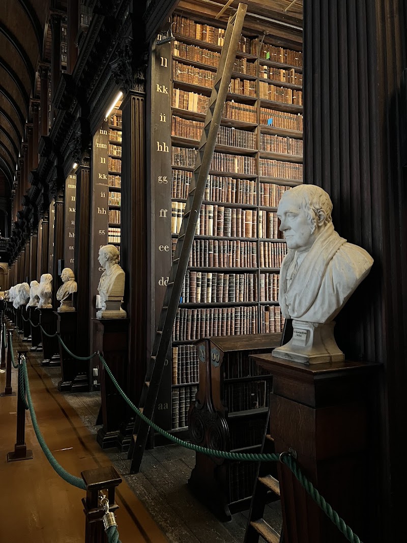Trinity College & Book of Kells