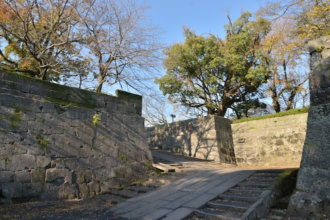 Tsurumaru Castle Ruins