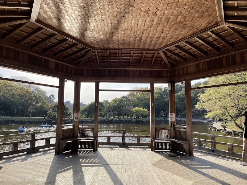 Ukimido Floating Pavilion