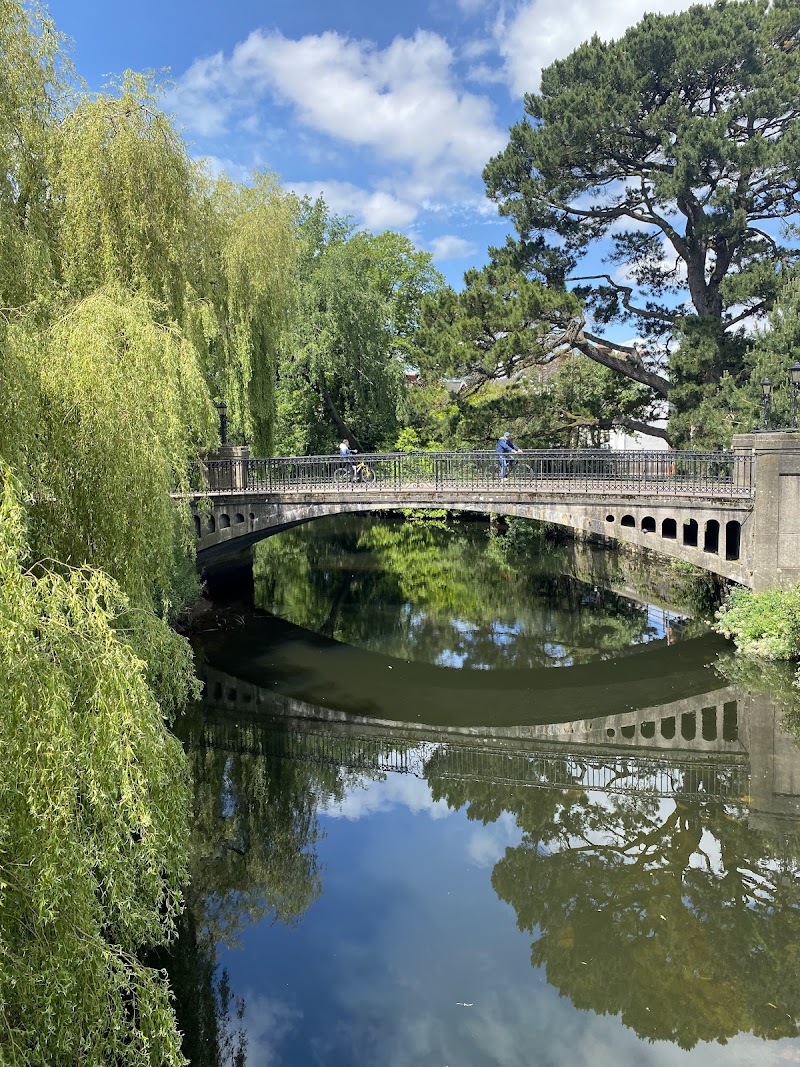 University College Cork (UCC)
