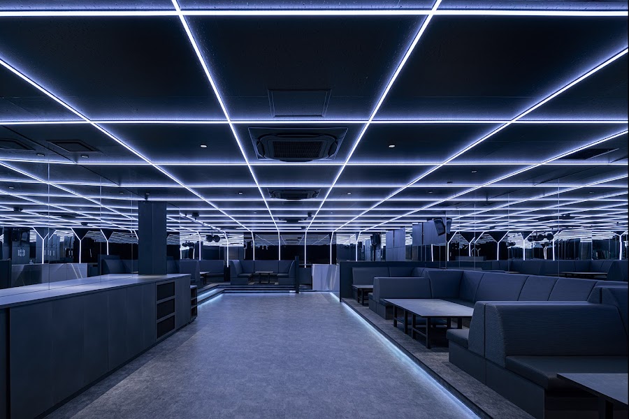 V2 Tokyo