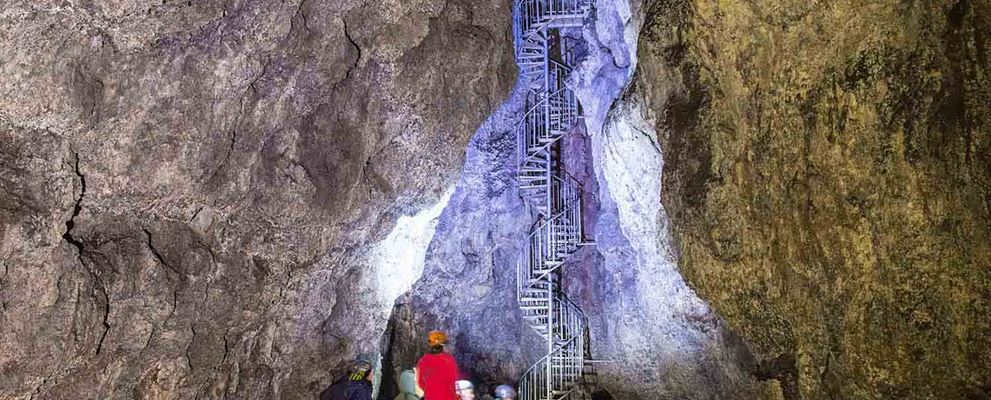 Vatnshellir Lava Cave
