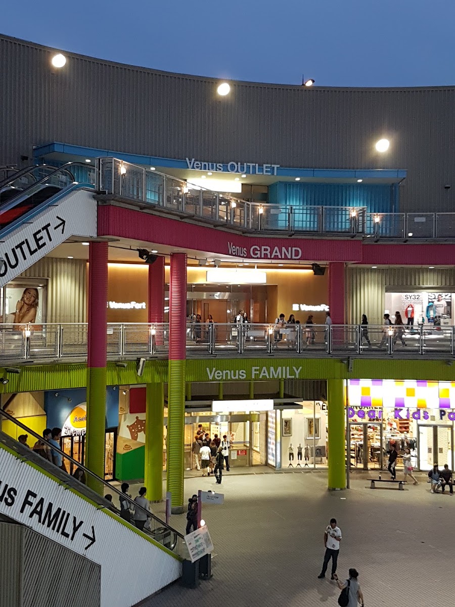 Venus Fort Outlet