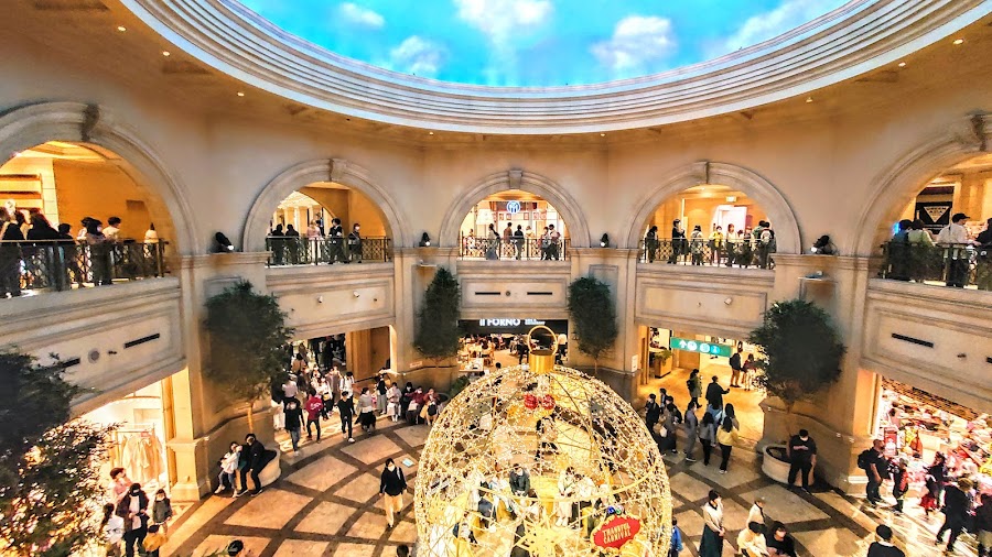 Venus Fort Outlet