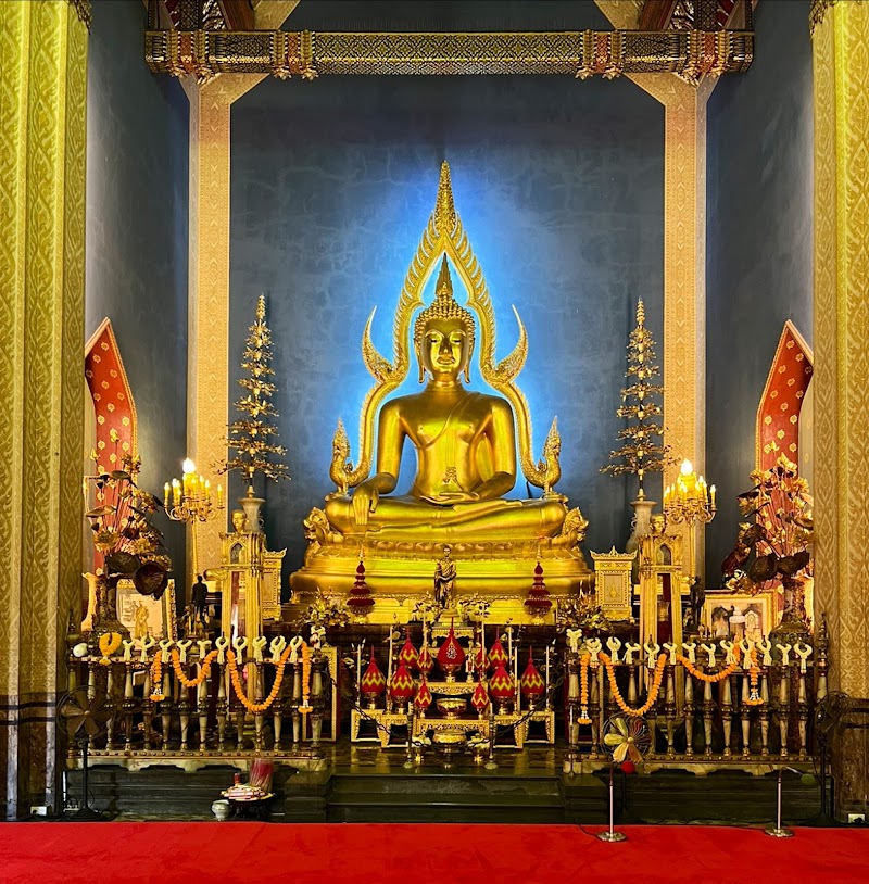 Wat Benchamabophit (Marble Temple)