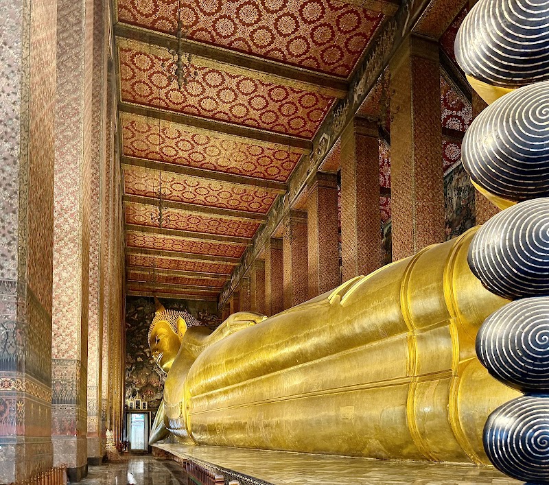 Wat Pho (Temple of Reclining Buddha)