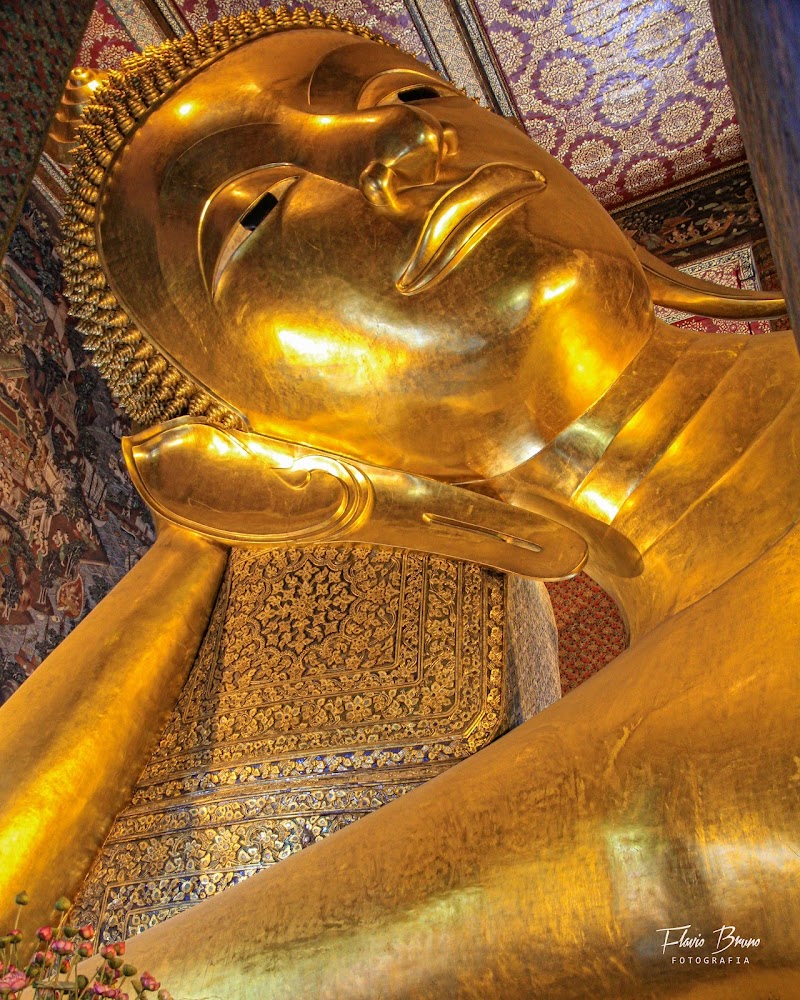 Wat Pho (Temple of Reclining Buddha)